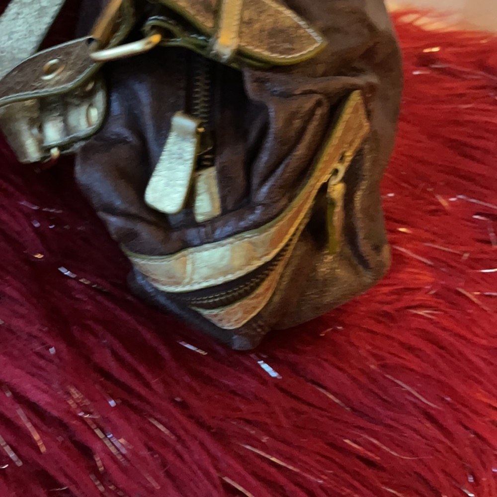 Authentic BCBG Bag - Picture 5 of 5
